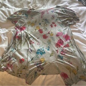 Rachel Roy cold Shoulder Floral Top